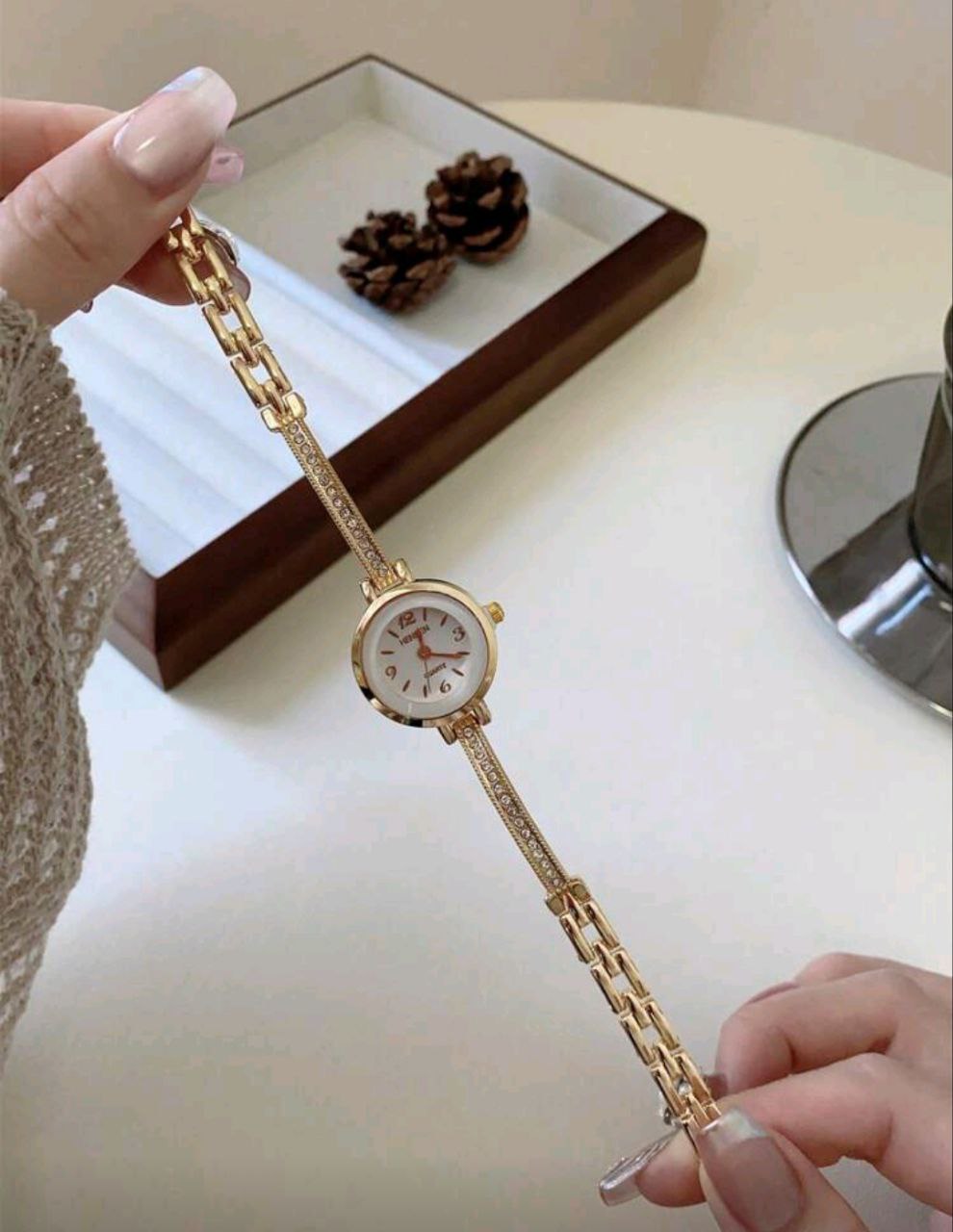 Minimalist Thin Strap Bracelet Style Quartz Watch for Women